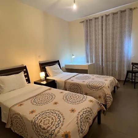 Sea-view Eco-apartment B110 شقة