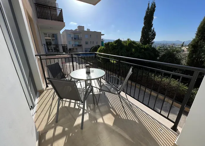 Sea-view Eco-apartment B110 Polis