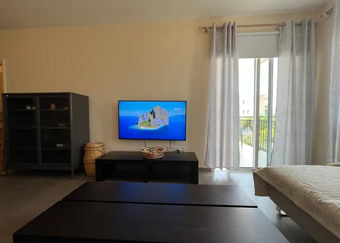 Sea-view Eco-apartment B110 *